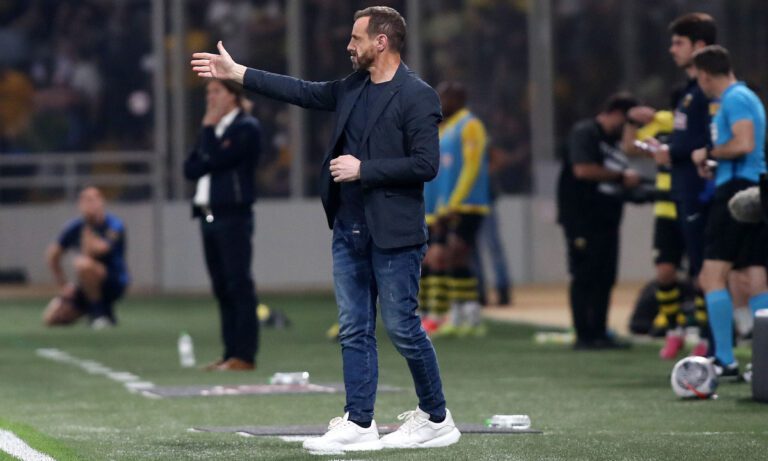 ΑΕΚ – Άρης: Το «έλα μωρέ» του Μάντζιου και η απάντηση του 4ου!