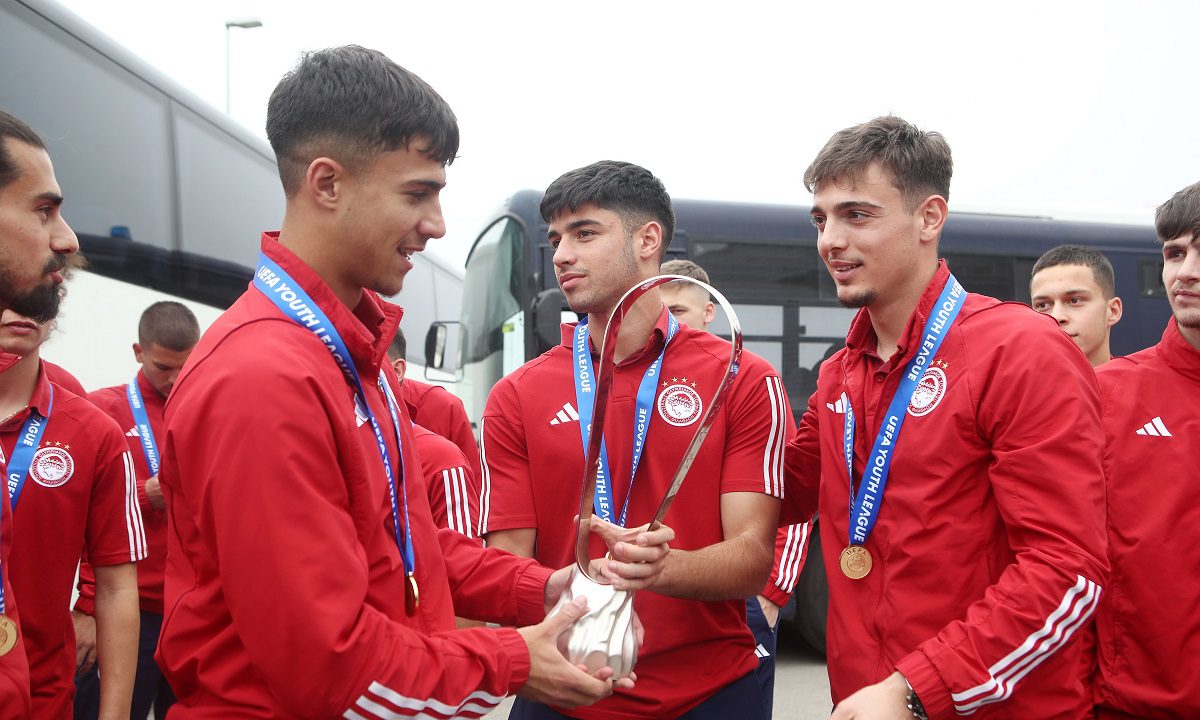 Ολυμπιακός: Γιατί τρίβει τα χέρια του ο Μέντες με την Κ19 του Ολυμπιακού – Ενεργοποίησε τον μηχανισμό