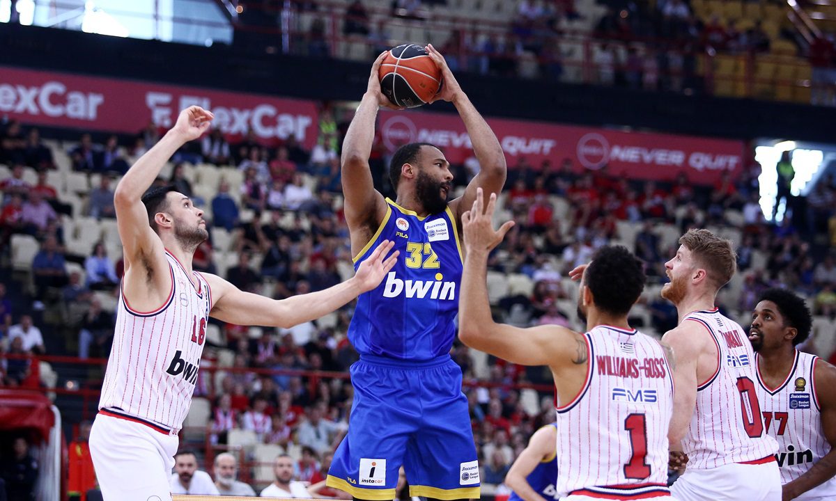 Ο Σπανούλης και το Περιστέρι έβγαλαν το λάδι του Ολυμπιακού…