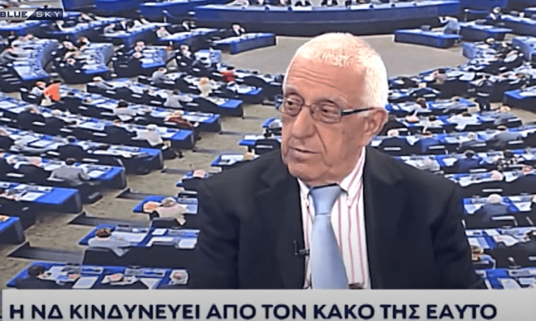 «Καρφιά» Κακλαμάνη για την αντιλαϊκή πολιτική Μητσοτάκη: «Αν προσβάλλεται η ιστορία της ΝΔ, ο παραδοσιακός ψηφοφόρος δεν το ‘’καταπίνει’’»