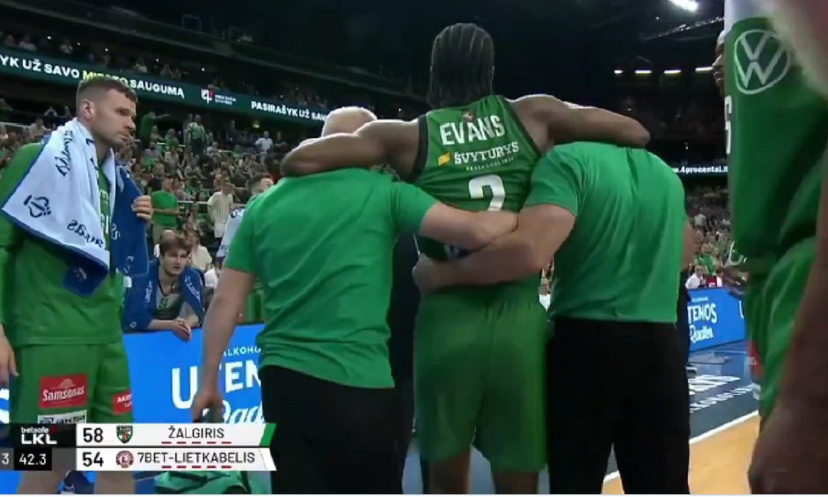 Το απόλυτο σοκ! Τραυματίστηκε ο Έβανς που έχει κλείσει ο Ολυμπιακός! Πήγε στο νοσοκομείο