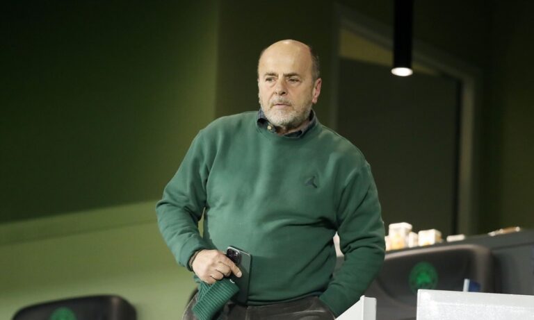 Ο Γιάννης Αλαφούζος πάει Ιταλία να μιλήσει με τον Σάρι