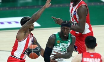Μπάσκετ: Κέντρικ Ναν : Παίκτης του Ολυμπιακού είπε πως έπρεπε να ήταν MVP στη Euroleague – Ποιος ήταν; (vid)