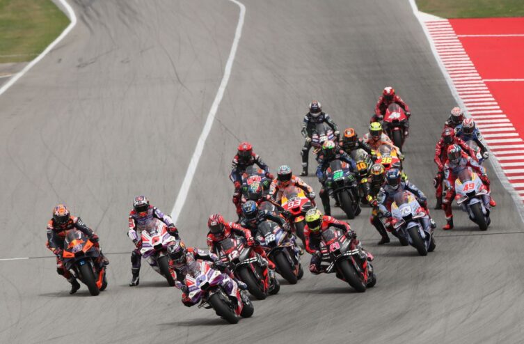 Ένα ιστορικό ξεκίνημα της σεζόν για το MotoGP με κενά ρεκόρ μεταξύ των αναβατών