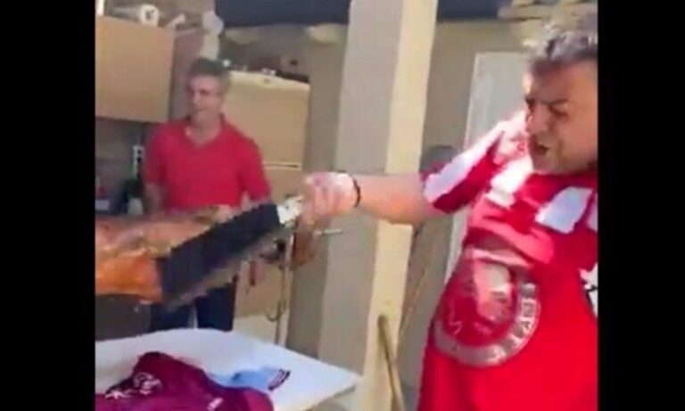 Viral: Με έναν... ξεχωριστό τρόπο γιόρτασε το Πάσχα ένας φίλαθλος του Ολυμπιακού, ανεβάζοντας ένα επικό βίντεο στο tiktok.