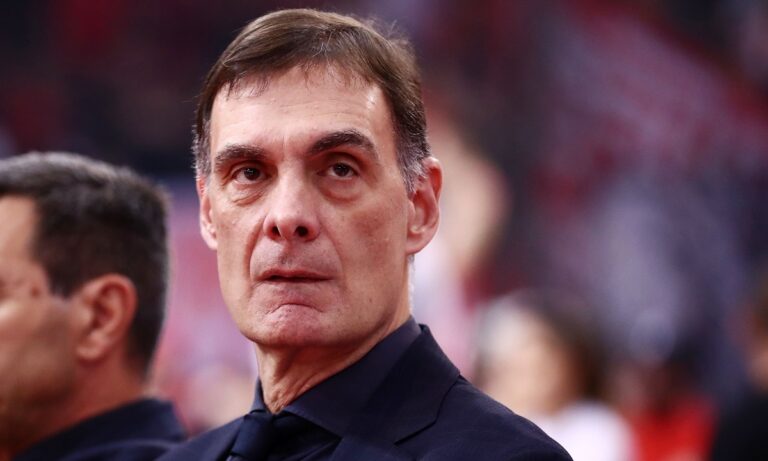 Υπέγραψε ελίτ γκαρντ!