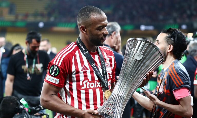 Ο Ολυμπιακός είναι ακόμα μέσα στο παιχνίδι για Ελ Κααμπί