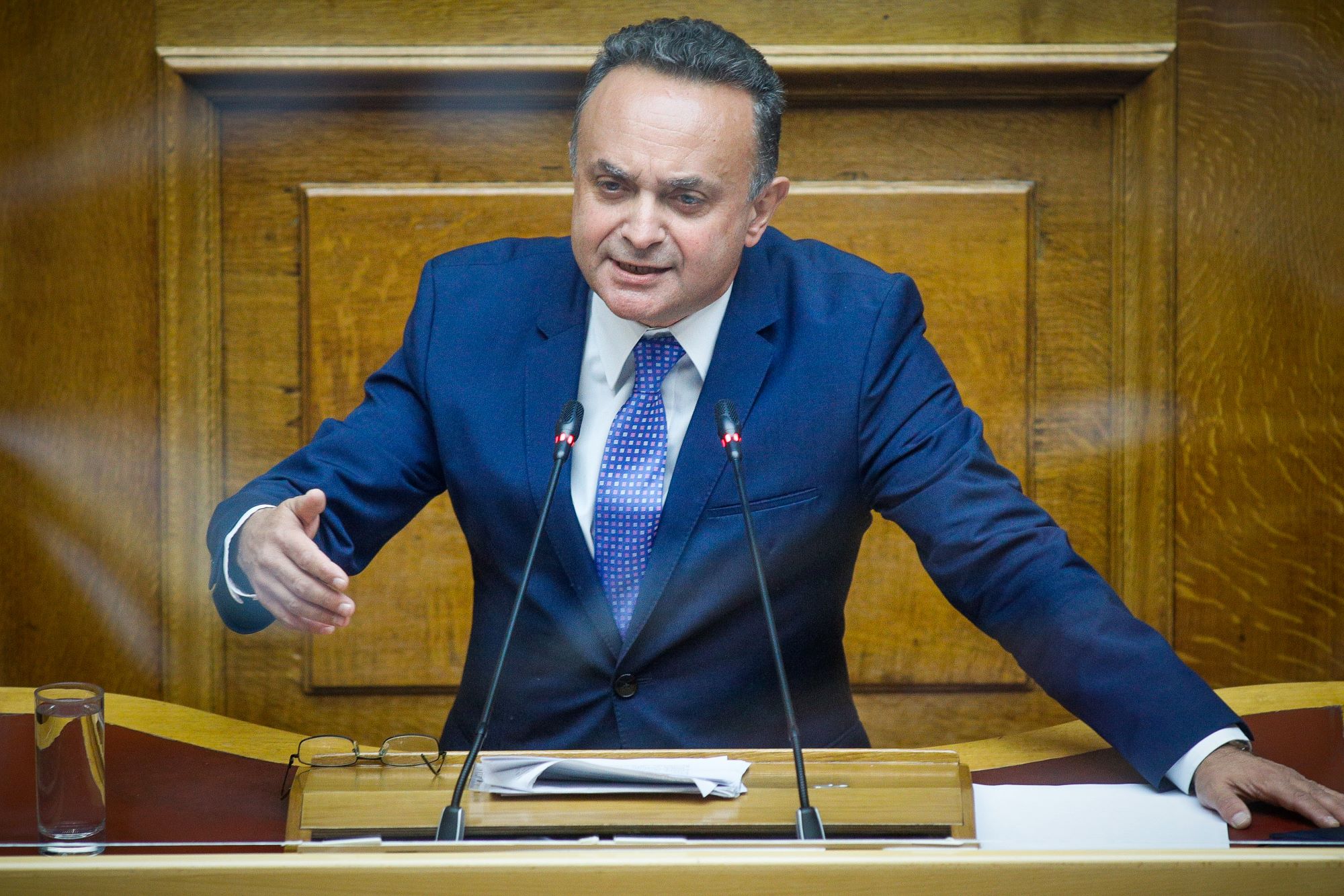 Βγήκαν τα μαχαίρια μετά τον ανασχηματισμό – Σ.Κελέτσης: Ο Μητσοτάκης με «έκοψε» από υφυπουργό επειδή απείχα απ’ το ν/σ για τους γκέι γάμους!