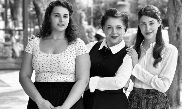 Η Μαρία που έγινε Κάλλας: Η υπόθεση και οι πρωταγωνιστές της συγκλονιστικής σειράς της ΕΡΤ