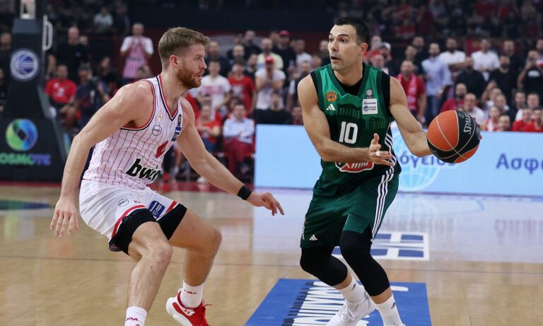 Εθνική Ελλάδας μπάσκετ: Ο Σλούκας και ο χαιρετισμός με τον Γουόκαπ (upd)