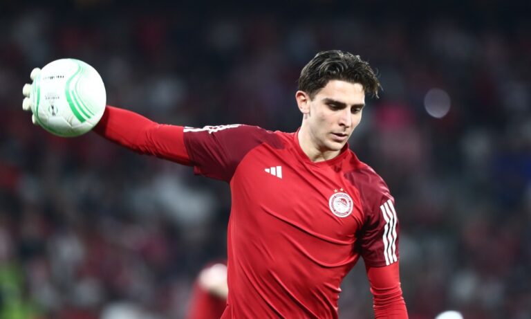 Αυτή είναι η συμφωνία Ολυμπιακού και Τζολάκη