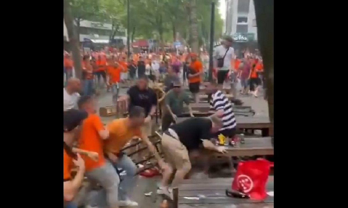 Euro 2024: Χαμός στο Ντόρτμουντ – Ολλανδοί επιτέθηκαν σε Άγγλους και τα έσπασαν όλα