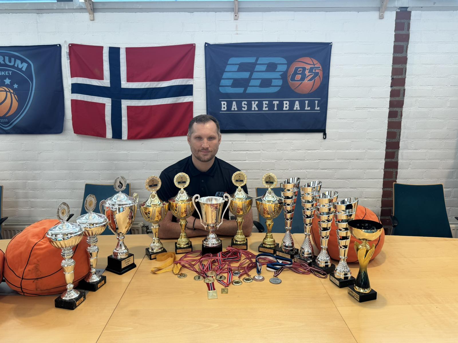 Βασίλειος Τσερνισώφ: Ο άνθρωπος που μαθαίνει μπάσκετ στους Νορβηγούς μίλησε στο Sportime - Οι μπασκετικοί Χάαλαντ και οι σαρωτικές επιτυχίες