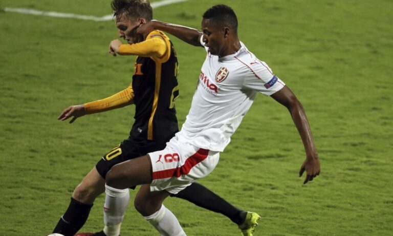 Η Καλλιθέα κλείνει 6άρι που είχε ασχοληθεί ο Παναιτωλικός!