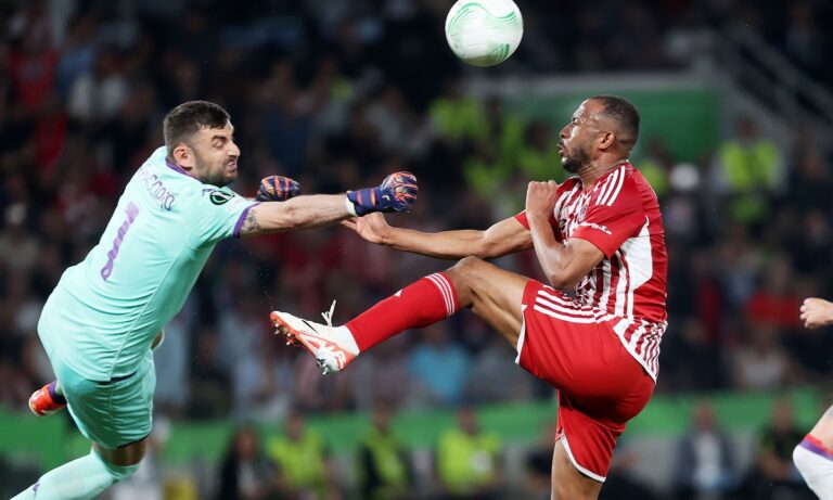 Νικολακόπουλος: Ο Ελ Κααμπί δεν αξίζει την πρόταση που του έχει κάνει ο Ολυμπιακός!