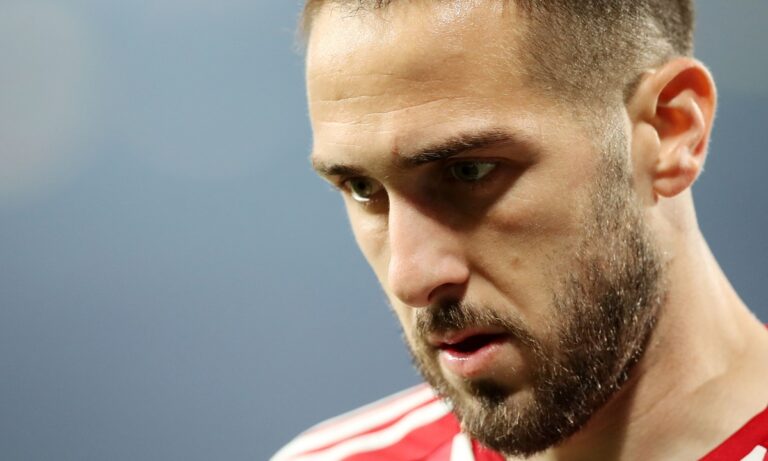 Κώστας Φορτούνης: Ξεχάστε τον αν πάρει το αεροπλάνο