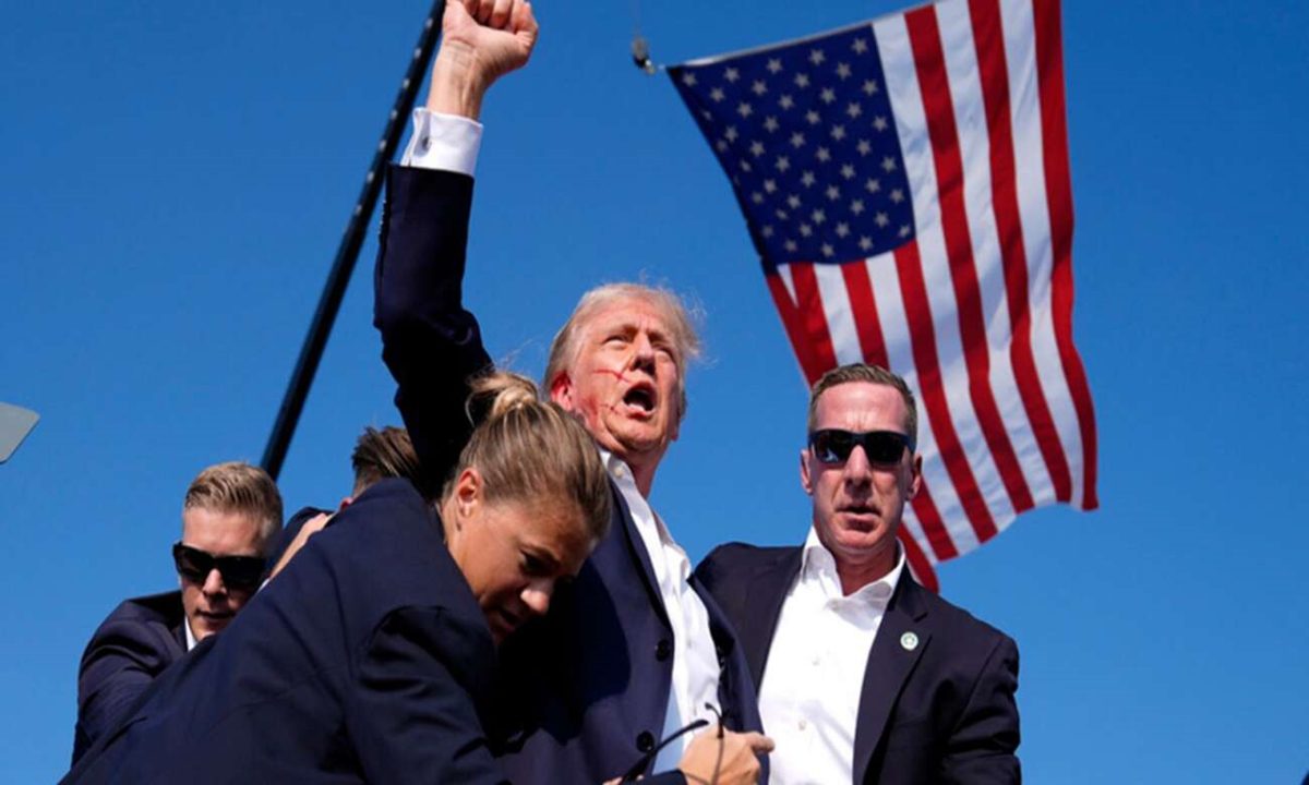 Πήγαν να σκοτώσουν τον Ντόναλντ Τραμπ και τελικά τον έκαναν ήρωα – Ολοκληρωτικός πόλεμος σε ότι στέκεται εμπόδιο στη Νέα Τάξη Πραγμάτων