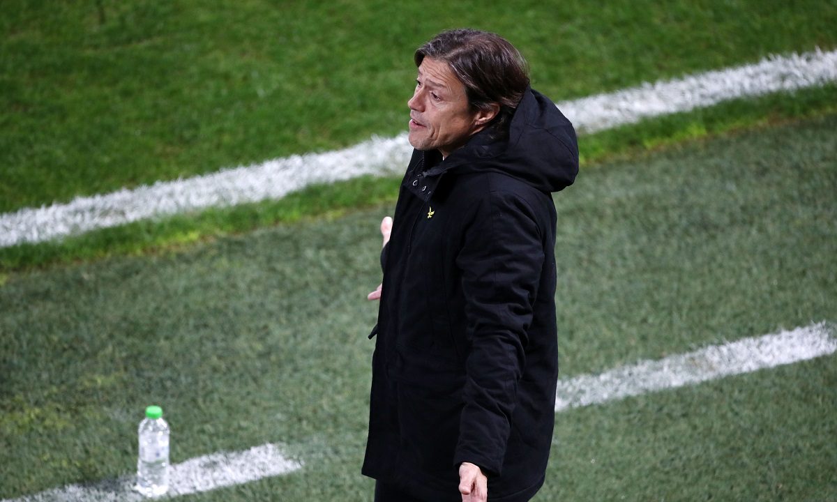 Ο Αλμέιδα έριξε βόμβα για τις μεταγραφές – Τι είπε για τον Ελίασον, παραδέχθηκε πως έχει προτάσεις