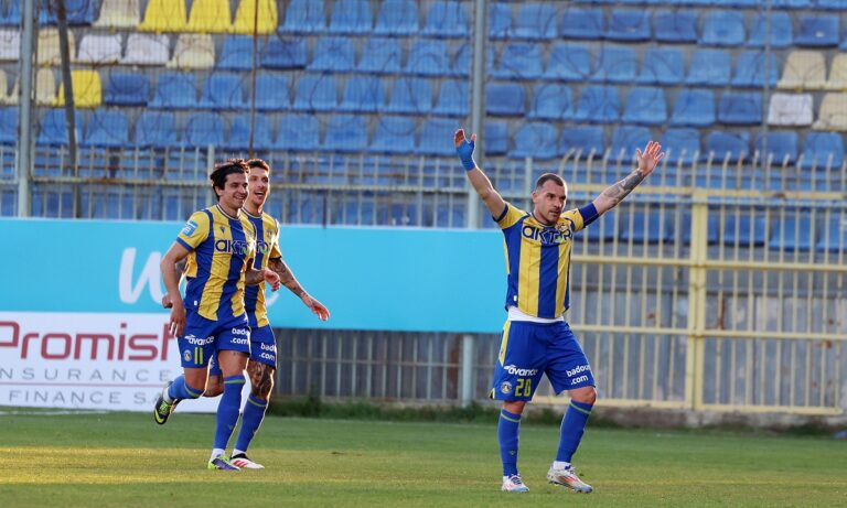 Αστέρας Τρίπολης – Athens Καλλιθέα 1-0: Η γκολάρα του Καλτσά έκρινε το ματς, ο Αστέρας συνεχίζει το σερί Ευρώπης