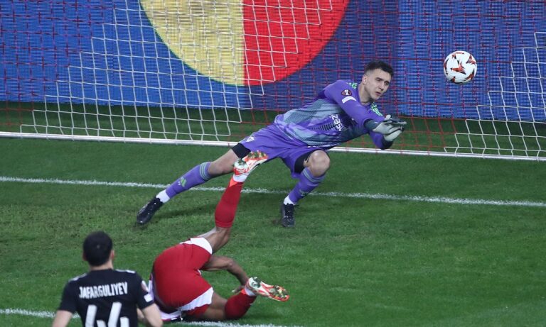 Ολυμπιακός – Καραμπάγκ: Έπαθε Super League ο Ολυμπιακός