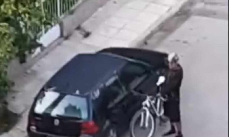 Παλαιό Φάληρο: Αυτός είναι ο άνδρας με το ποδήλατο που προσεγγίζει γυναίκες και αυνανίζεται