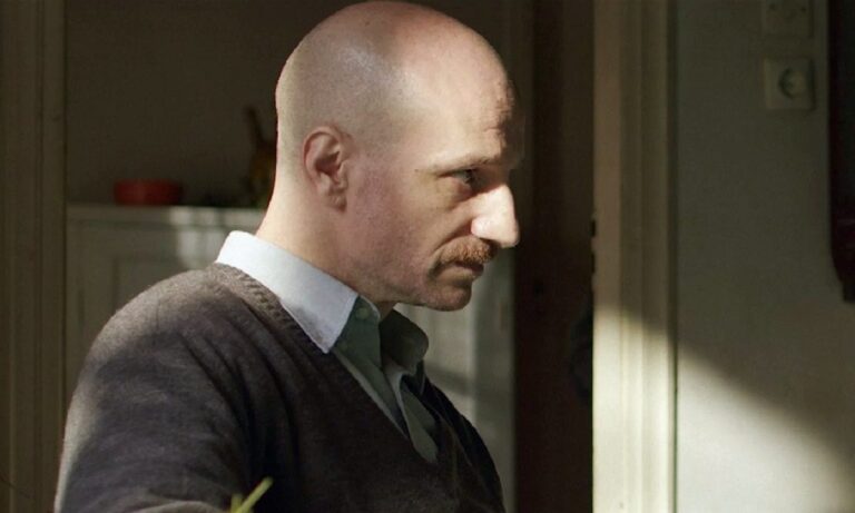 Η παραλία επόμενα επεισόδια: Ο Γράντος παρακολουθεί τον Δημητρό