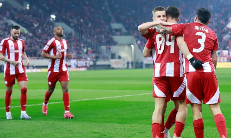 Η βαθμολογία της Super League μετά τις νίκες Ολυμπιακού και ΑΕΚ
