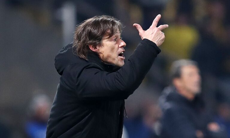 ΑΕΚ: Ο Έλληνας που εμπιστεύεται ο Αλμέιδα για τις μεταγραφές – Και ας μην έγιναν