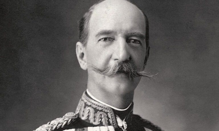 Έγινε Βασιλιάς της Ελλάδας επειδή ένας θείος του δεν έκανε παιδιά