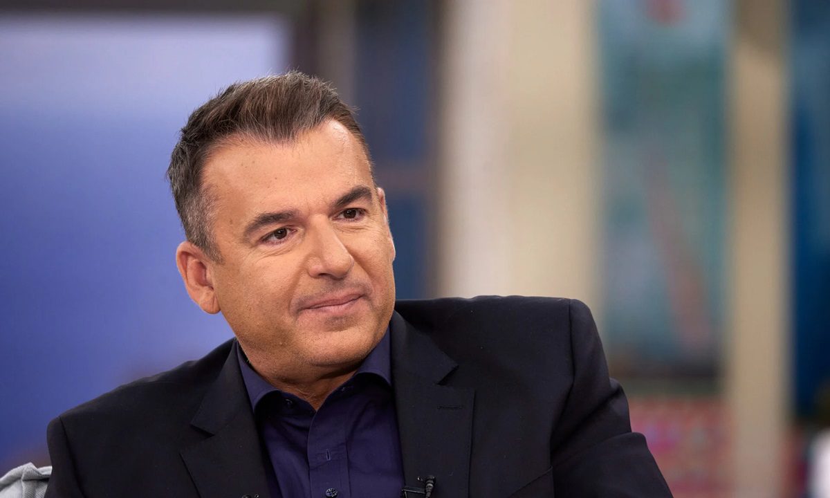 «Αρπάχτηκε» ξανά on air ο Λιάγκας!