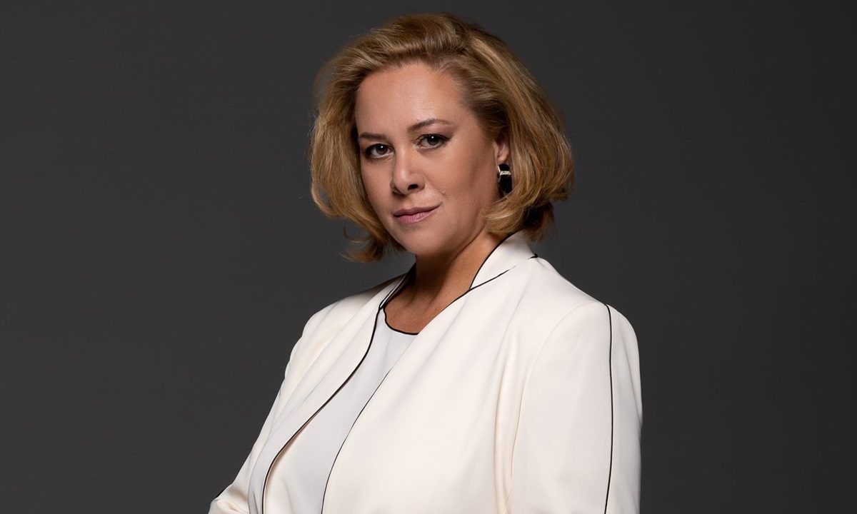 Παιχνίδια εκδίκησης: Η Βάνα παλεύει να χωρίσει την έγκυο κόρη της!