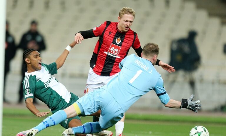 Παναθηναϊκός: Βράζει το ΟΑΚΑ στο ημίχρονο