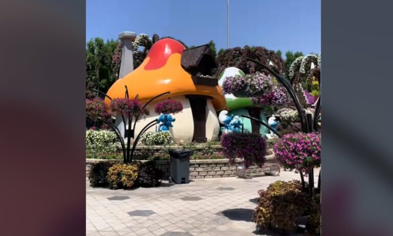 Υπάρχει στην Ελλάδα Στρουμφοχωριό!