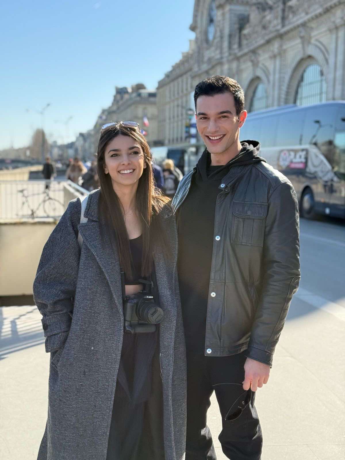 Η γη της ελιάς: Ταξίδι έκπληξη στο Παρίσι