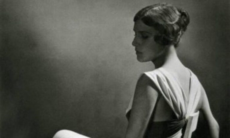 Η Μις Ελλάς, Μις Ευρώπη και 2η Μις Κόσμος που ντύθηκε άντρας και παραβίασε το άβατο του Αγίου Όρους