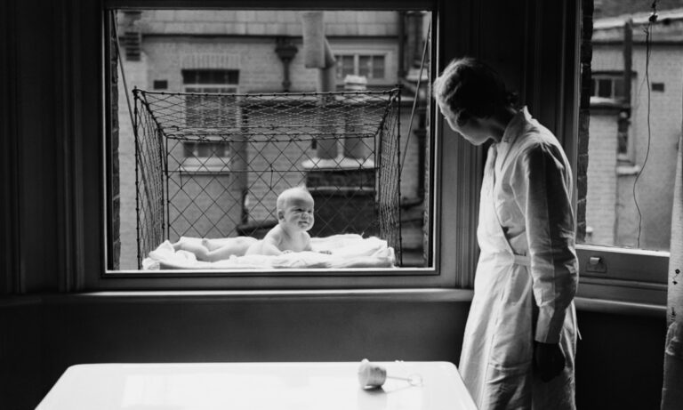 Ήξερες τι ήταν τα κλουβιά για τα μωρά