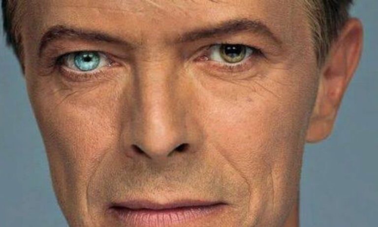 Ένα κορίτσι ήταν η αιτία που ο David Bowie είχε διαφορετικά μάτια