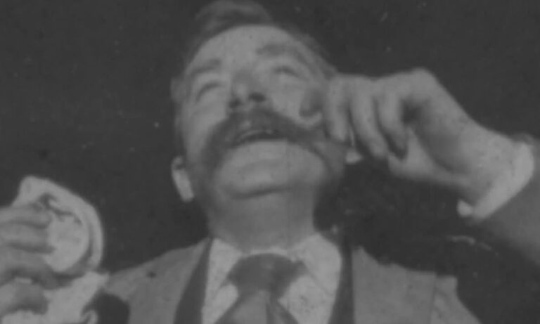 Eισπνέει μια σκόνη και να φτερνίζεται, ο υπάλληλος του Έντισον που έμεινε στην ιστορία