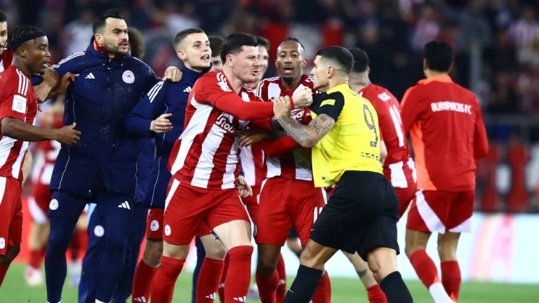 Ο διαιτητής χάλασε το παιχνίδι!