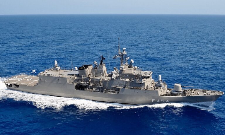 Φρεγάτες: Πώς κατάφεραν οι Τούρκοι να εκσυγχρονίσουν τις τουρκικές ΜΕΚΟ 200 και εμείς ακόμα τις… κοιτάμε τις δικές μας;