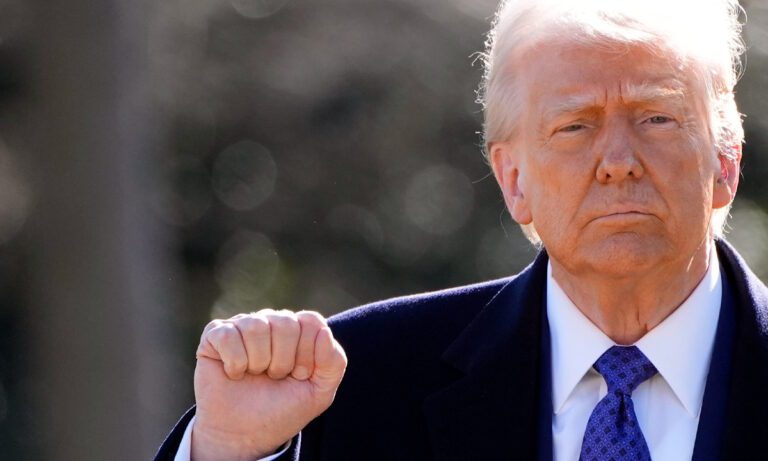 Τι είναι το φαινόμενο Dunning-Kruger και γιατί λένε ότι ταιριάζει στον Τραμπ