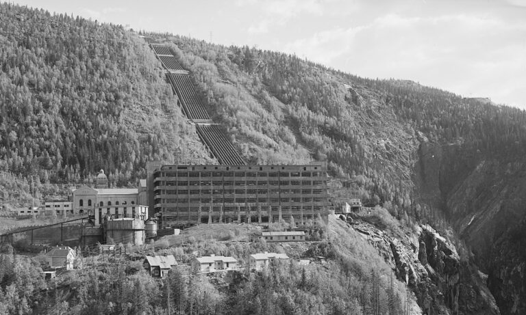 Η αποστολή αυτοκτονίας που στέρησε από τον Χίτλερ την ατομική βόμβα