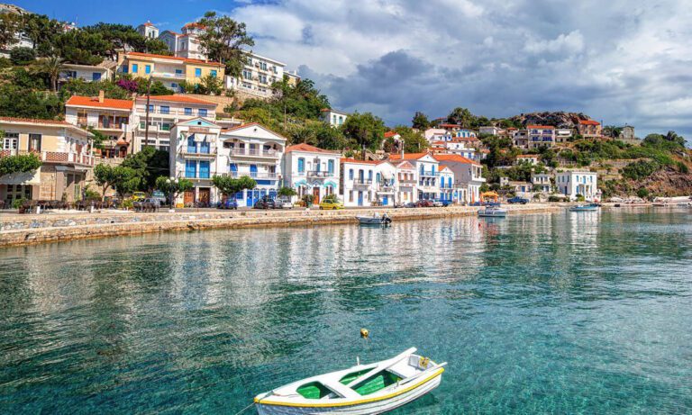 Για 5 μήνες είχε δική της σημαία, ύμνο, στρατό και κυβέρνηση. Ύστερα ενώθηκε με την Ελλάδα