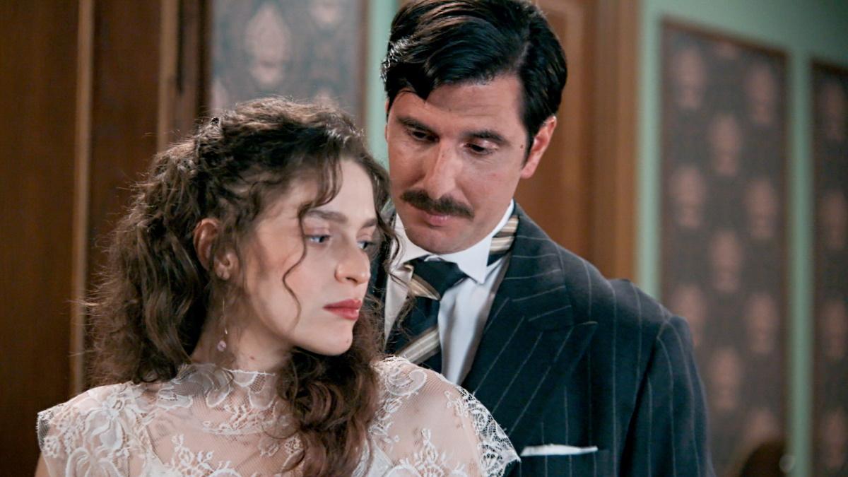 Grand Hotel: Έρχονται συνταρακτικές εξελίξεις με την Αλίκη και τον Ρήγα!