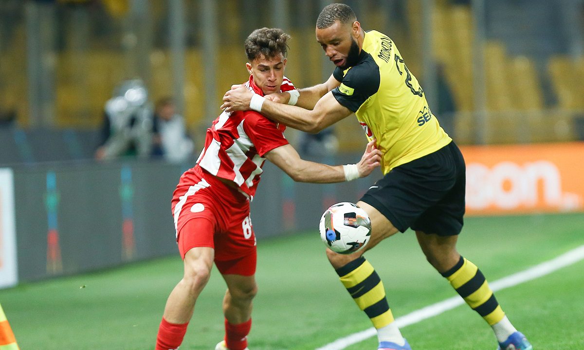 Βαμβακούλας: Έβαλαν τον Μουκουντί να παρακολουθήσει τον επιτάφιο και τον έχασε