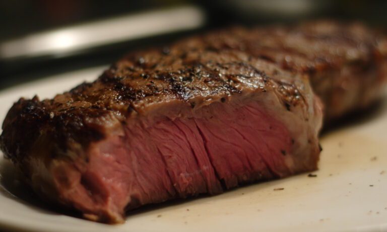 Ribeye, Picanha, Κιλότο, Ταλιάτα, Tomahawk και Striploin: Μάθε τι είναι το καθένα για να μη ζητάς μπριτζόλα στον χασάπη