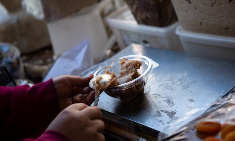 Ο χαλβάς δεν είναι μόνο Ελληνικός! Αυτή είναι η συνταγή που χρησιμοποιούν στη Μέση Ανατολή