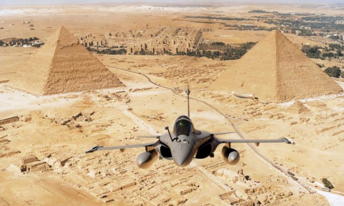 Η Αίγυπτος φορτώνει ξανά Rafale – Εφιάλτης για Τουρκία σε Αν. Μεσόγειο!