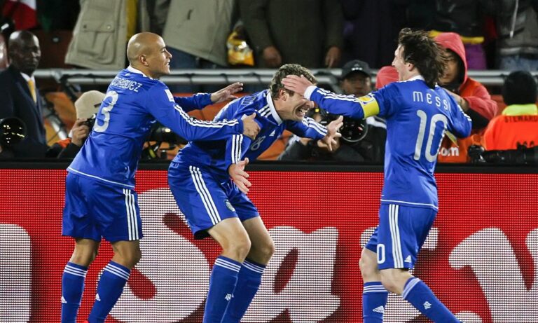 Έβαλε εκατοντάδες γκολ στην καριέρα του, ήταν αρχισκόρερ αλλά κι ο μοναδικός στην ιστορία που έχασε τρία πέναλτι σε ένα παιχνίδι