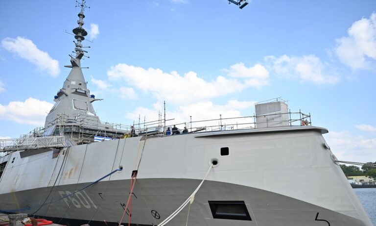 Πλοία έτοιμα ή υποσχέσεις στο χαρτί; Η Ελλάδα μπροστά σε κρίσιμη ναυτική απόφαση